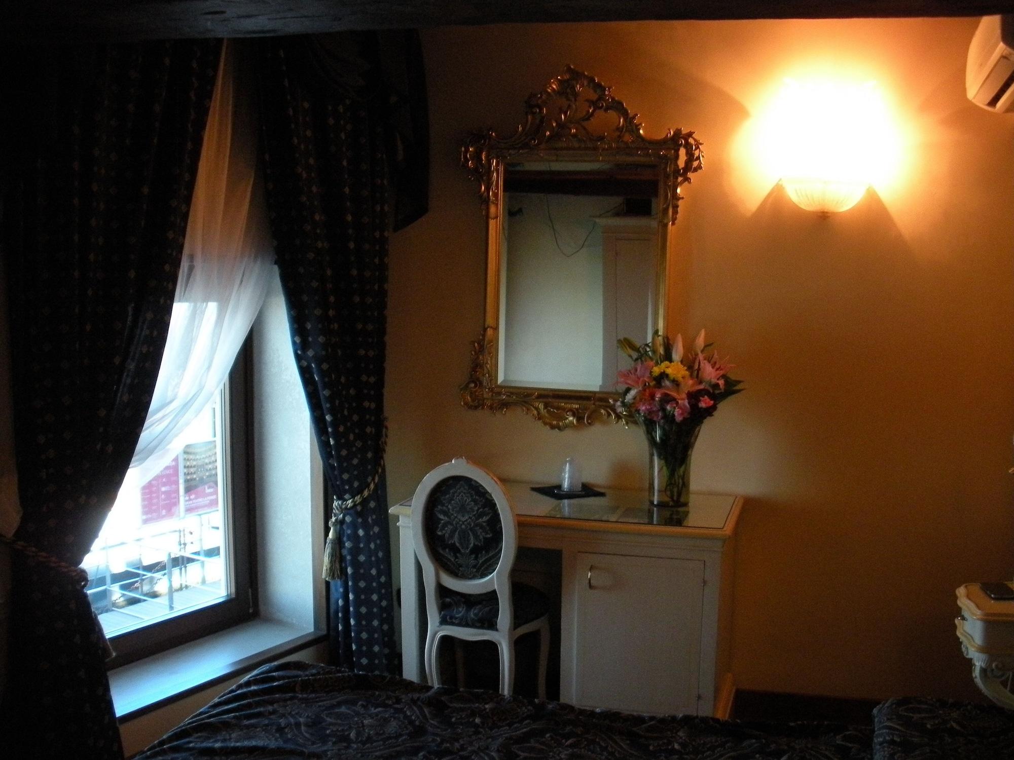 Vecellio Hotel Venedig Eksteriør billede